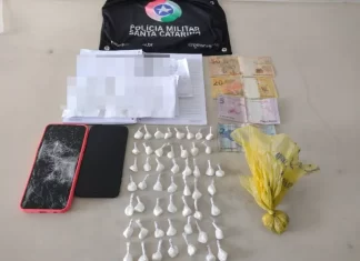 Em menos de 24h, PM prende dois casais e apreende mais de 100 porções de cocaína em Praia Grande