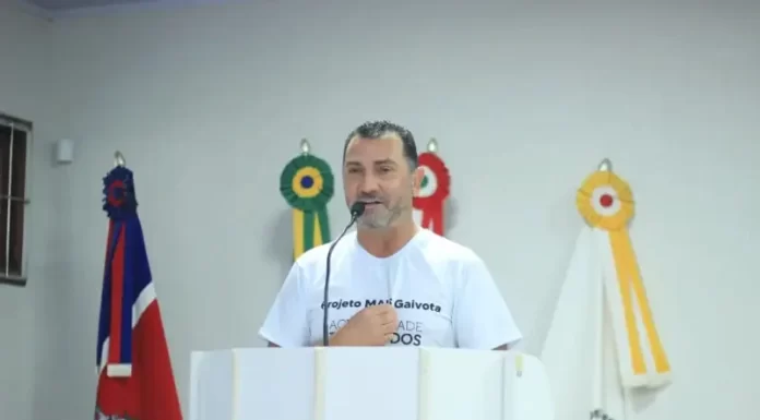 Prefeito Kekinha presta contas do mandato na sessão da Câmara de Vereadores