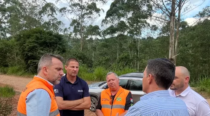 SC-108: promessa de duas frentes de trabalho para agilizar retomada das obras
