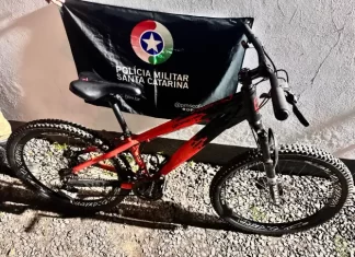 PM recupera objeto furtado e apreende drogas em Araranguá