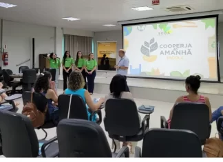 Cooperja apresenta projeto da Gincana Cooperativa Sustentável para escolas