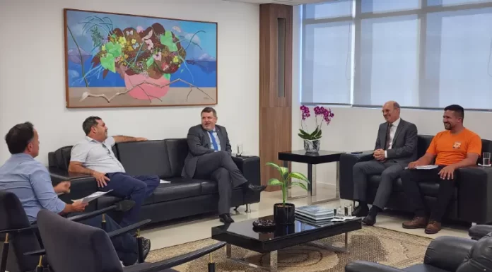 Zé Milton e Almides tratam no MP sobre investimentos no Conselho Tutelar, instalação da 2ª Promotoria e REURB