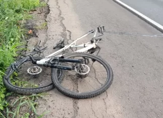 Ciclista fica gravemente ferido em acidente na SC 449 entre Sombrio e Balneário Gaivota