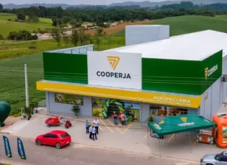 Cooperja inaugura loja agropecuária em Treze de Maio