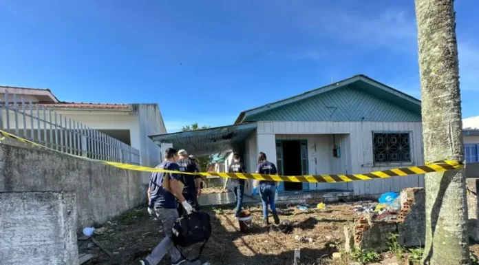 Araranguá: morador de rua é encontrado morto em casa abandonada