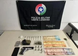 PM apreende crack, maconha, cocaína e dinheiro em Jacinto Machado