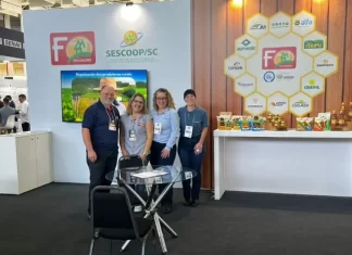 Cooperja participa de Feira Internacional de Negócios