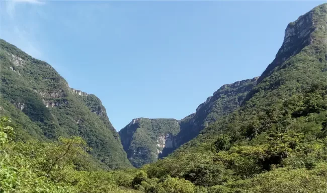 Coordenadores apresentam programa educativo do Geoparque