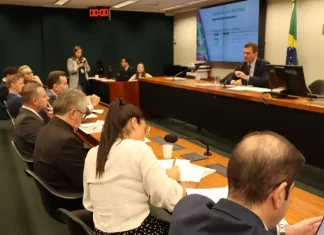 Em Brasília, deputado Tiago Zilli busca soluções para o Morro dos Cavalos