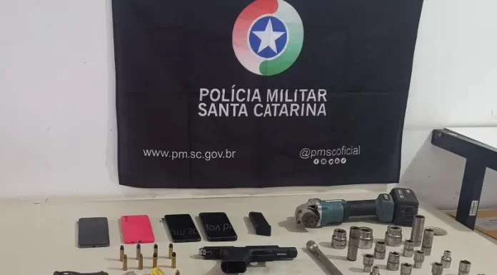 Operação Conjunta Polícia Militar e Polícia Civil Resulta em Prisões e Apreensões