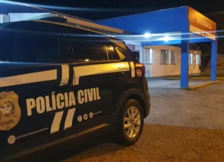 Homens invadem residência, agridem adolescente e efetuam disparos contra uma mulher em Araranguá