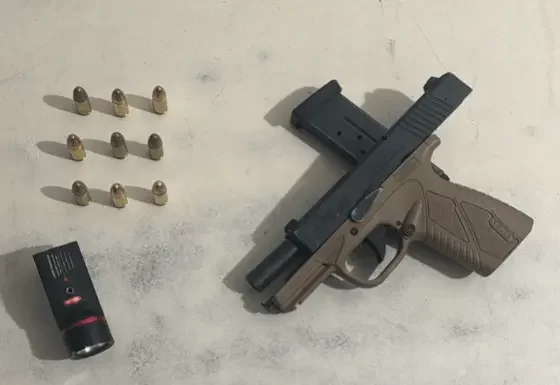 Homem é preso com pistola e munição em Araranguá