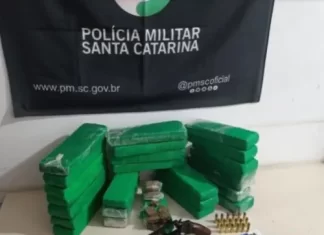 PM apreende mais de 16kg maconha, revólver, munições e dinheiro em Araranguá