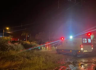 Jovem morre e mãe fica ferida após ataque a tiros em Jacinto Machado