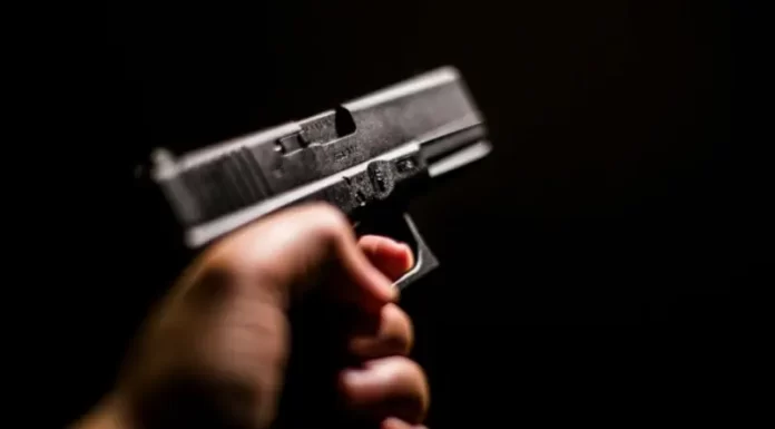 Homem diz ter sido ameaçado com arma de fogo em Sombrio