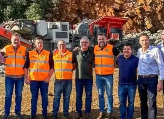 Prefeito de Praia Grande comemora avanço nas obras da Serra do Faxinal