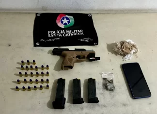 Arma, munições e drogas são apreendidas pela Polícia Militar em Balneário Arroio do Silva