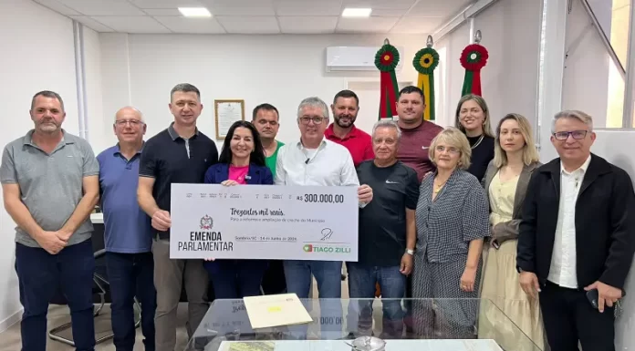 Deputado Tiago Zilli entrega mais de R$ 9 milhões em recursos para municípios da Amesc