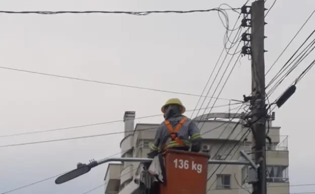 Iluminação pública de Sombrio ganha novas luzes de LED