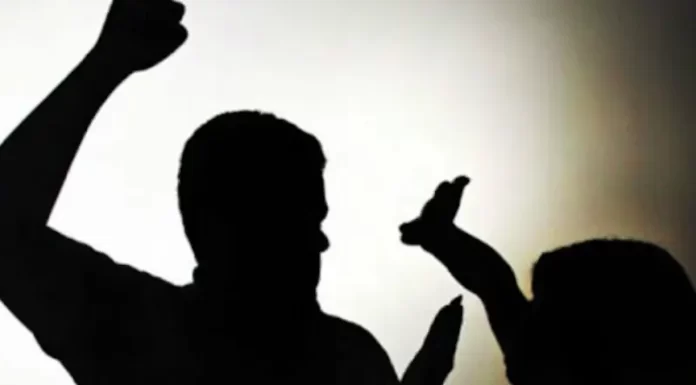 Mulher diz ter sido arrastada até a rua por marido em Santa Rosa do Sul