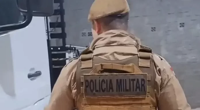 Araranguá: Polícia Militar encontra local de receptação e adulteração de veículos