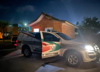 PM fecha boca de fumo em Sombrio e prende envolvidos