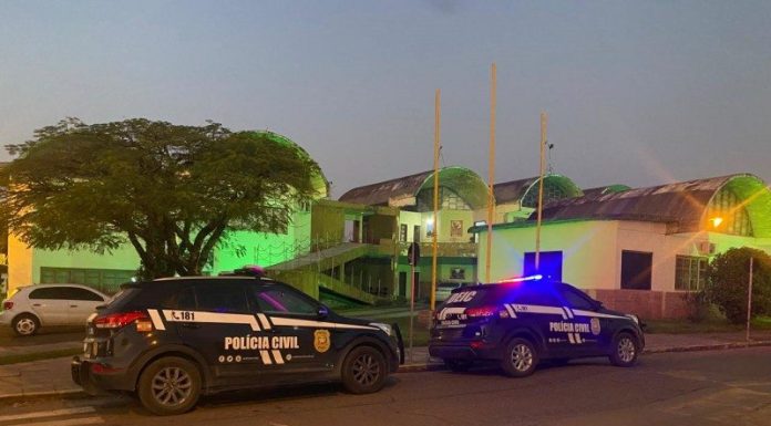 Prefeito de Praia Grande é afastado do cargo em segunda fase da operação Maktub!