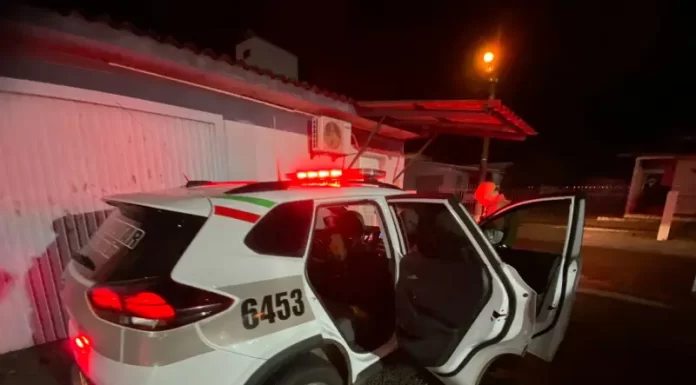 PM de Sombrio apreende drogas e prende suspeito de tráfico na Noite de Quinta-feira