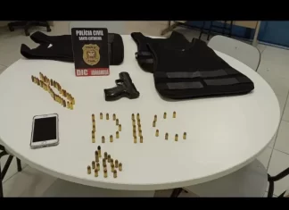 Polícia Civil com apoio da Polícia Militar realizaram operação em Balneário Arroio do Silva