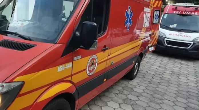 Idosa fica ferida em acidente de trânsito na SC-108 em Meleiro