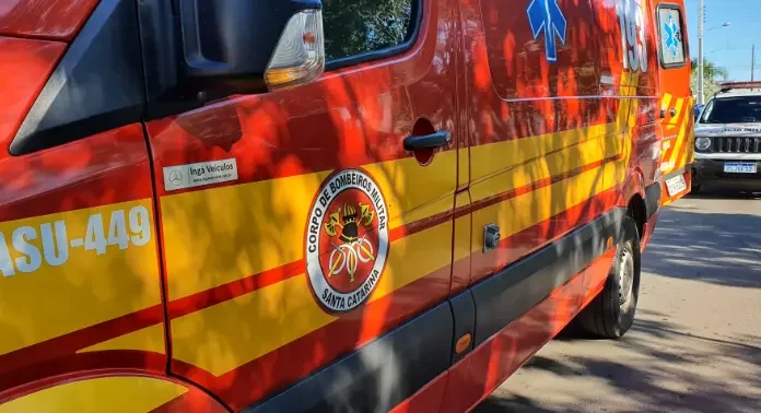 Ação rápida dos familiares e bombeiros de Passo de Torres salva vida de homem de 63 Anos