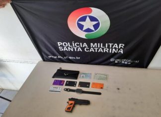 Homem é detido por uso de cartão de crédito furtado em Araranguá
