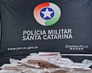 Polícia Militar apreende 30 quilos de cocaína em Içara