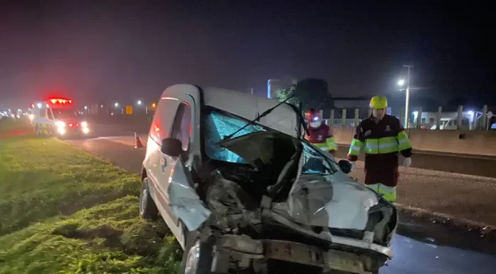 Homem fica ferido em colisão na BR-101 em Sombrio