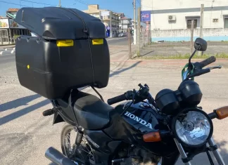 Colisão entre moto e bicicleta deixa feridos em Sombrio