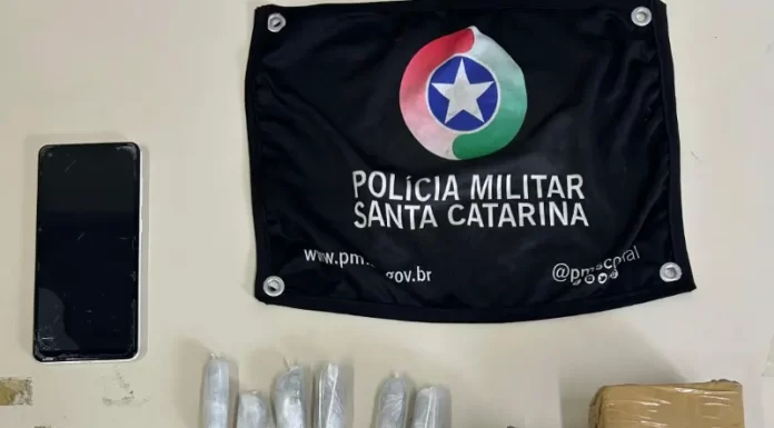 Dois homens são detidos por tráfico de drogas e associação criminosa em Criciúma