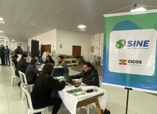 Feirão de empregos em Sombrio conecta candidatos e empresas em busca de talentos
