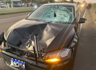 Acidente fatal na BR 101 em Sombrio: Mulher morre após ser atropelada por carro