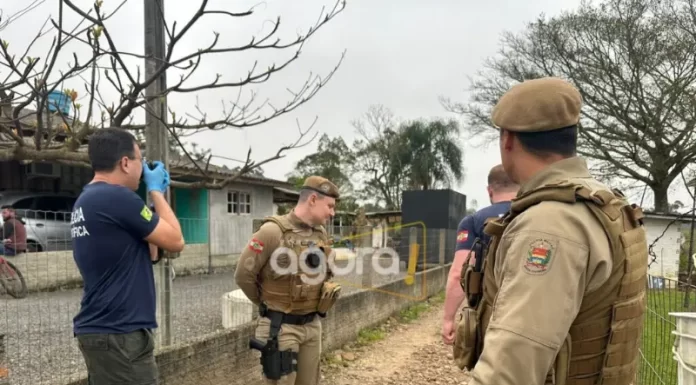 Meleiro: mulher é estrangulada pelo companheiro que fugiu após o crime
