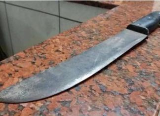 Mulher é agredida com facão em briga de Bar em Sombrio