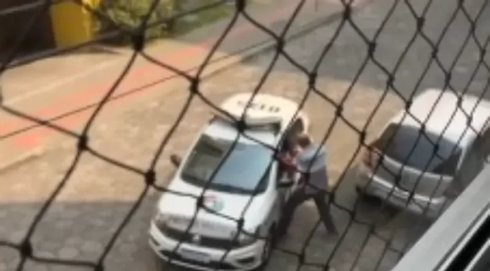 Policial é morto a tiros em plena luz do dia em Criciúma