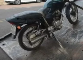 PM apreende moto de leilão com placa adulterada em São João do Sul