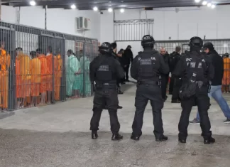 SC realiza a maior transferência de detentos para o Rio Grande do Sul