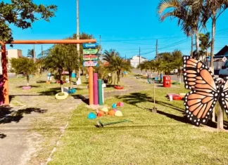 Praça recebe repaginação com materiais reciclados em Balneário Gaivota
