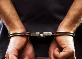 Homem condenado a 39 anos por estupro de suas filhas é preso em Sombrio
