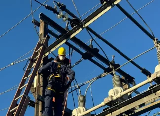 Homem sofre descarga elétrica ao tentar furtar cabos em subestação de energia em Criciúma