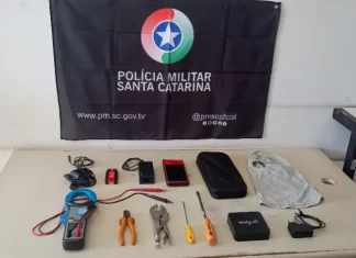 Três homens são presos em flagrante por arrombamento de veículo em Araranguá