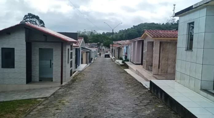 Sombrio realiza melhorias para o Dia de Finados nos cemitérios municipais