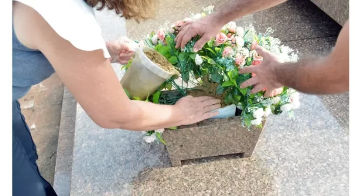 Prevenção contra a Dengue nos cemitérios de Gaivota