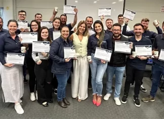 Profissionais das empresas do Grupo Sul Concessões participam de treinamento de lideranças